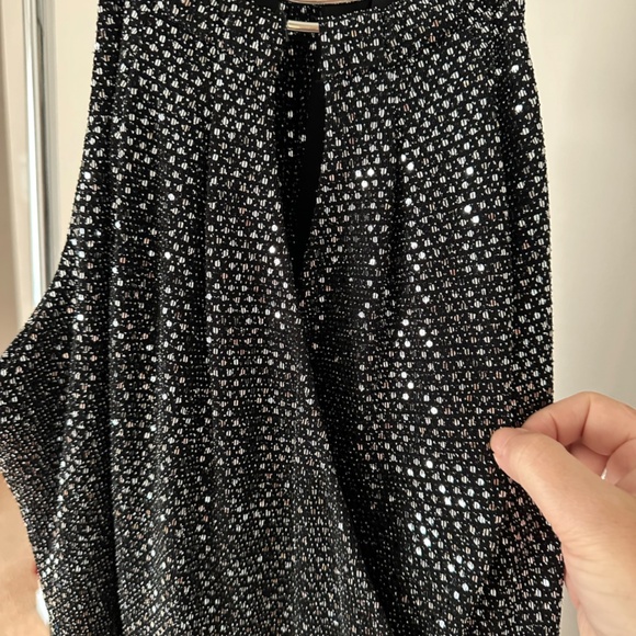Metallic Knit Evening Gown - Picture 3 of 8